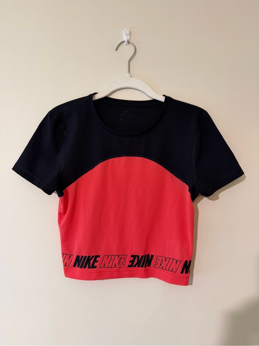 Nike Black and Coral Dri-Fit Top